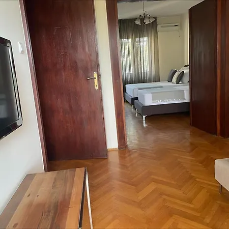 Apartment Two Bedroom Student Square *